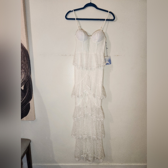 NWT Majorelle Zelda Fitz Gown, Ivory - Picture 4 of 10